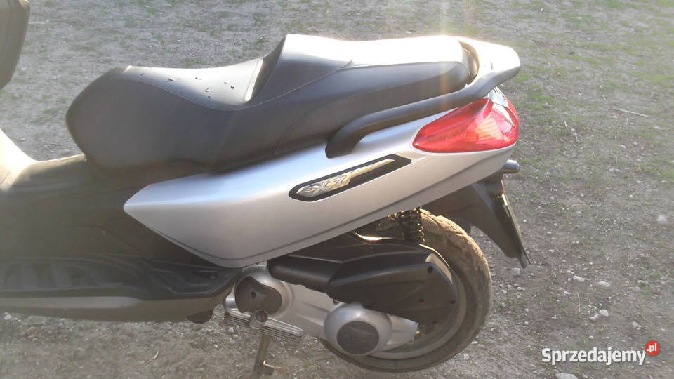 Skuter Piaggio X7 250 2010 14 Warta sprzedam