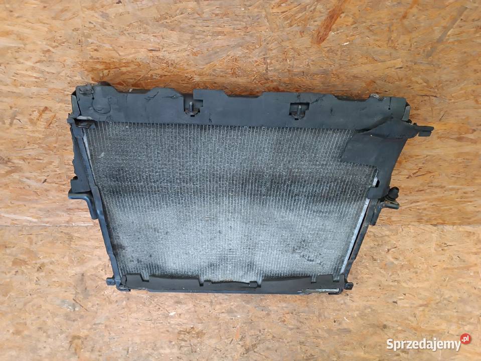 CHŁODNICA WODY NISSAN PATHFINDER NAVARA D40 2005 osobowe sprzedam