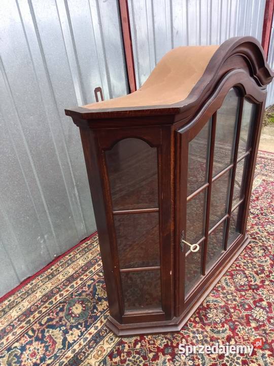 Witrynę sprzedam Kredensy i witryny kujawsko-pomorskie Borówno