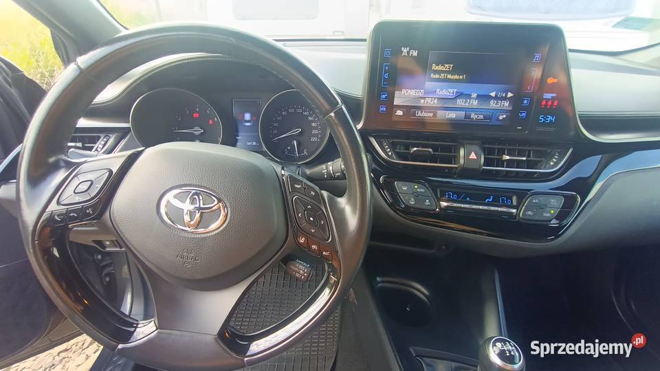 toyota CHR zadbana niski przebieg wyposażona hak Rok produkcji 2017 Międzybrodzie Bialskie