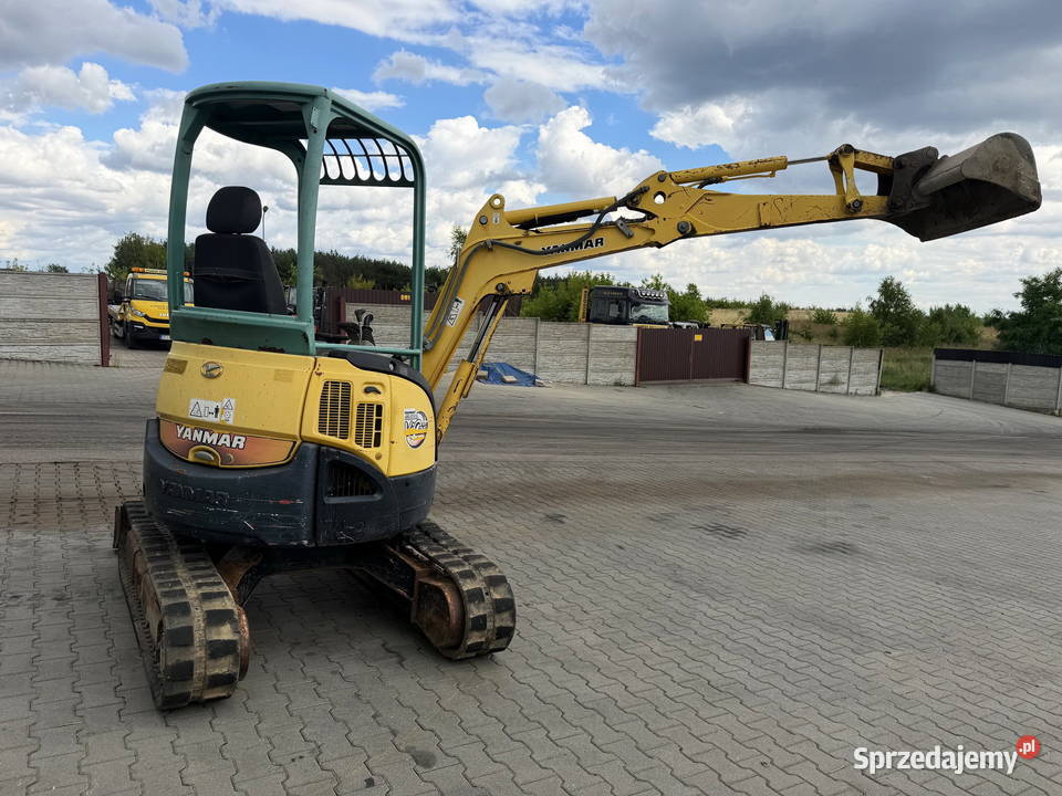 minikoparka YANMAR VIO254 waga 2700 przebieg sprzedam
