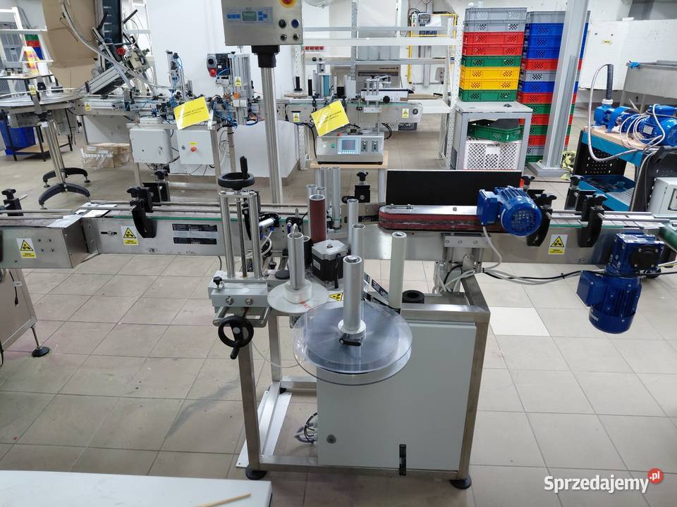 Automatyczna etykieciarka do pojemników o