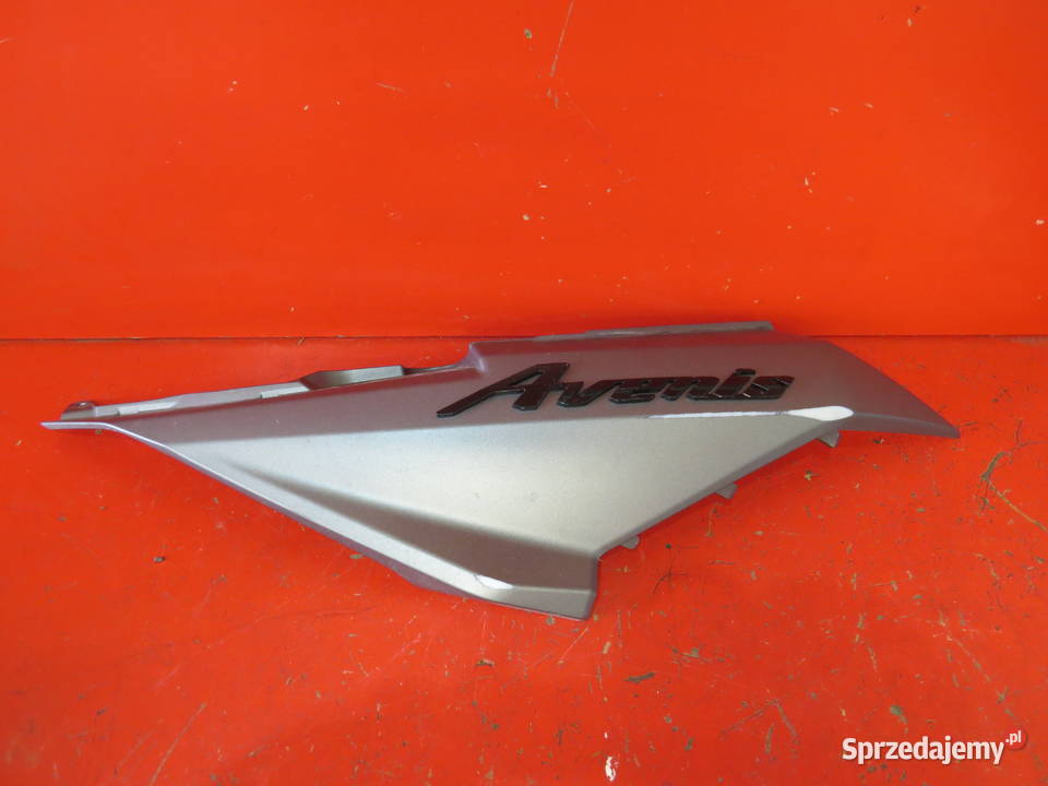 SUZUKI AVENIS 125 bok boczek owiewka osłona Warszawa