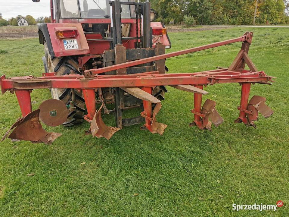 Pług 5 skibowy Sprzedam nieuszkodzony Gołcza