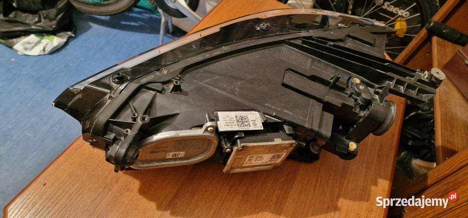 Lampa przrdnia vw passat b8 Prawe śląskie Gliwice sprzedam