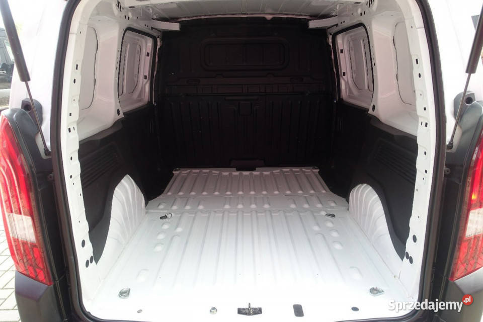 Peugeot Partner R E Z E R W A C J A klimatyzacja Warszawa