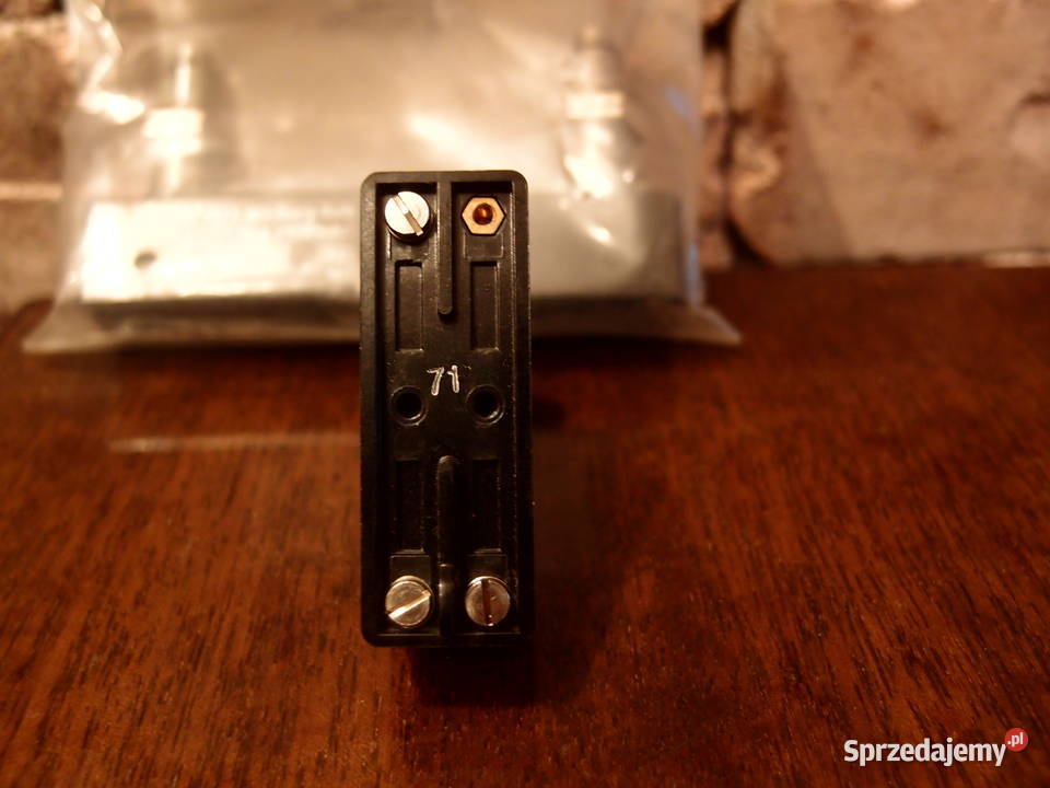 Wyłącznik krańcowy Kissling D7277 Produkcja Łódź