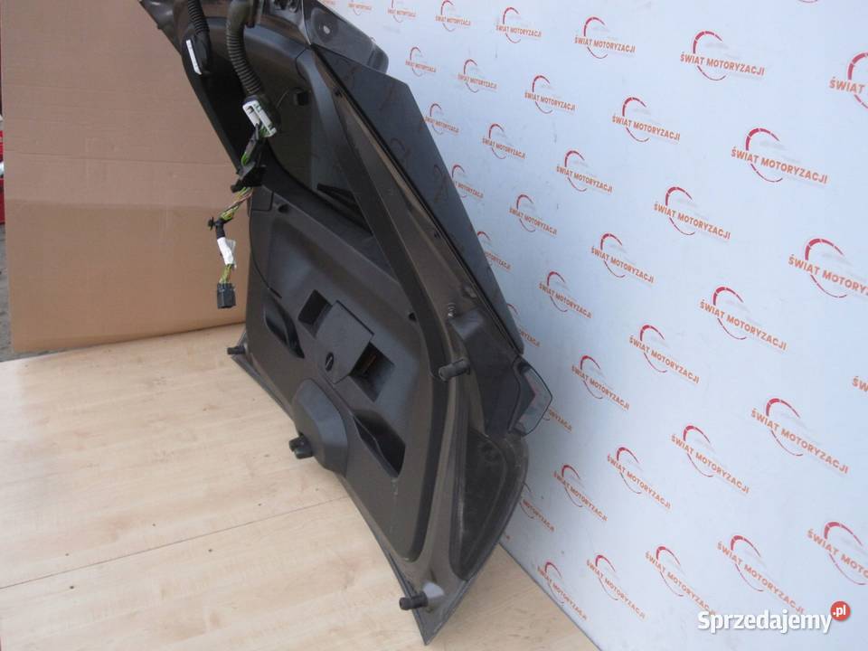 PEUGEOT 2008 II GT LINE 22r klapa tył kompletna osobowe świętokrzyskie Kielce sprzedam