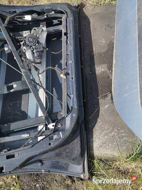 Drzwi lewy przód audi a 4 śląskie Czerwionka-Leszczyny