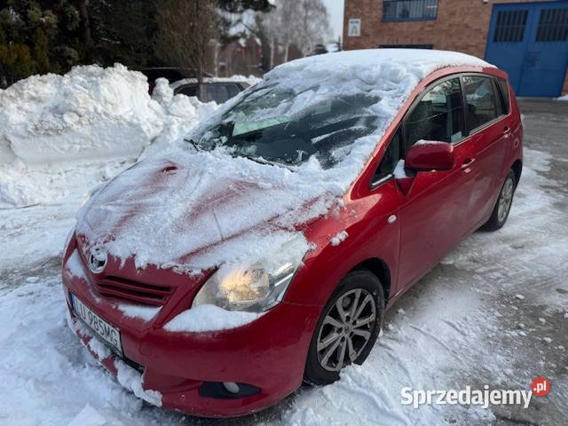 TOYOTA Verso 18 2010 r syndyka Warszawa