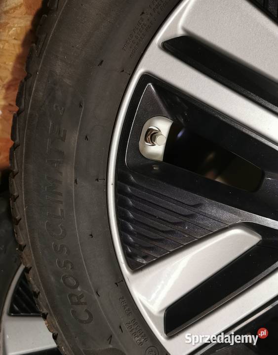 Michelin CrossClimate 2 205 60 R 16 Felgi Wola Mrokowska