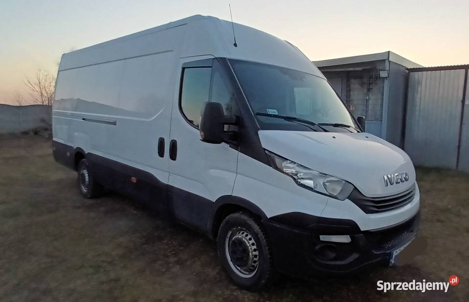 Sprzedam IVECO DAILY 2017 MAXI DLUGI Niski ASR (kontrola trakcji) Mosina