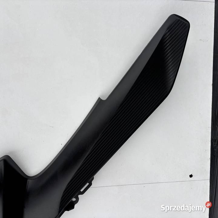 OWIEWKA PRAWA BOCZEK WYPEŁNIENIE HONDA CB 125 mazowieckie Radom