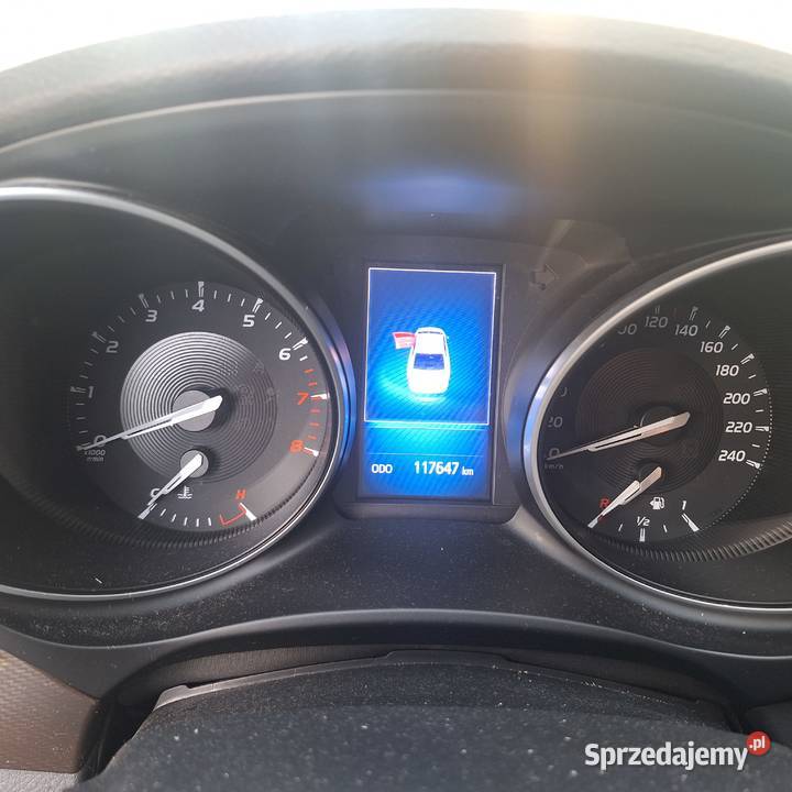 LPG niski przebieg manualna