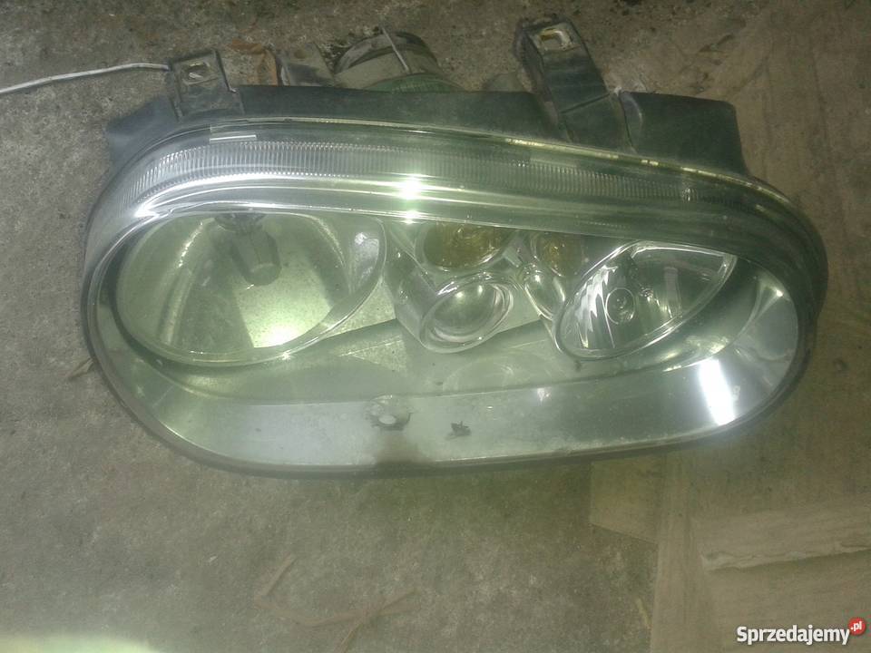Prawa przednia valeo lampa golf4 tanio okazja Ozorków
