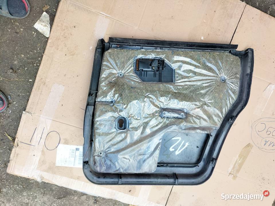 AUDI 80 B3 80B3 80B4 80 B4 SEDAN KOMBI BOCZEK Kamień-Kolonia
