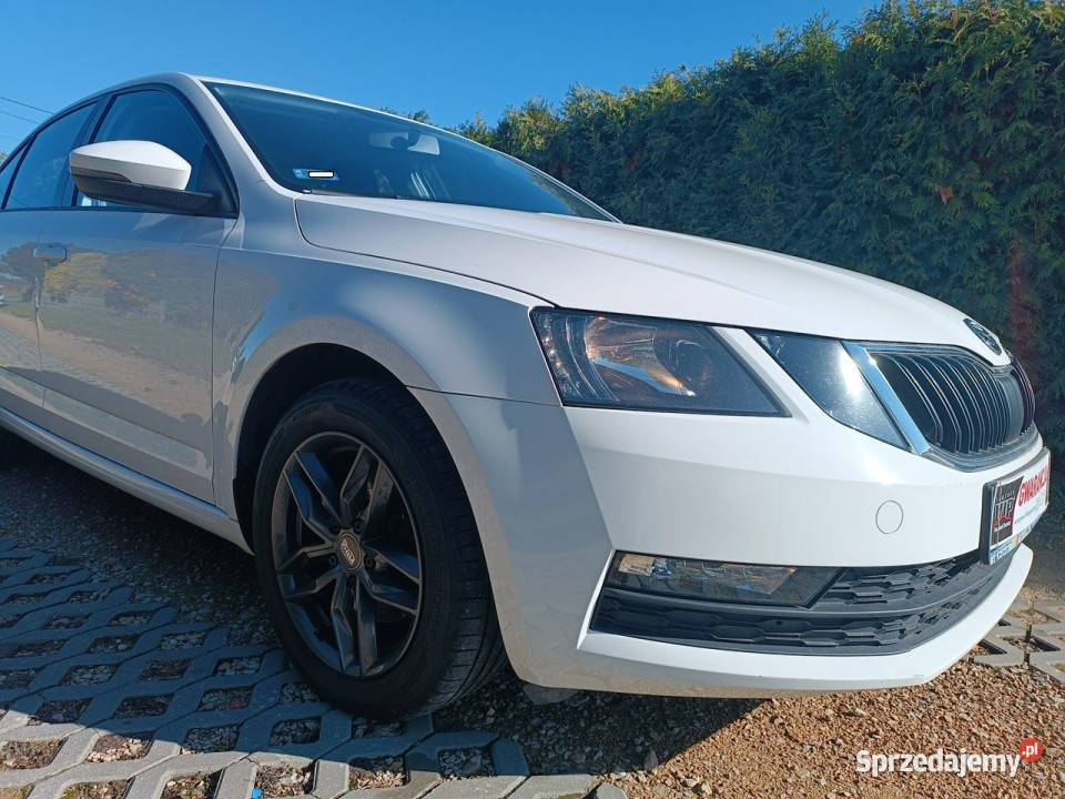 koda Octavia krajowa III 2013 aluminiowe felgi Chełm Śląski