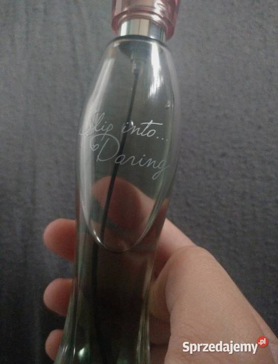 Perfumy AVON Slip into Daring Perfumy i wody