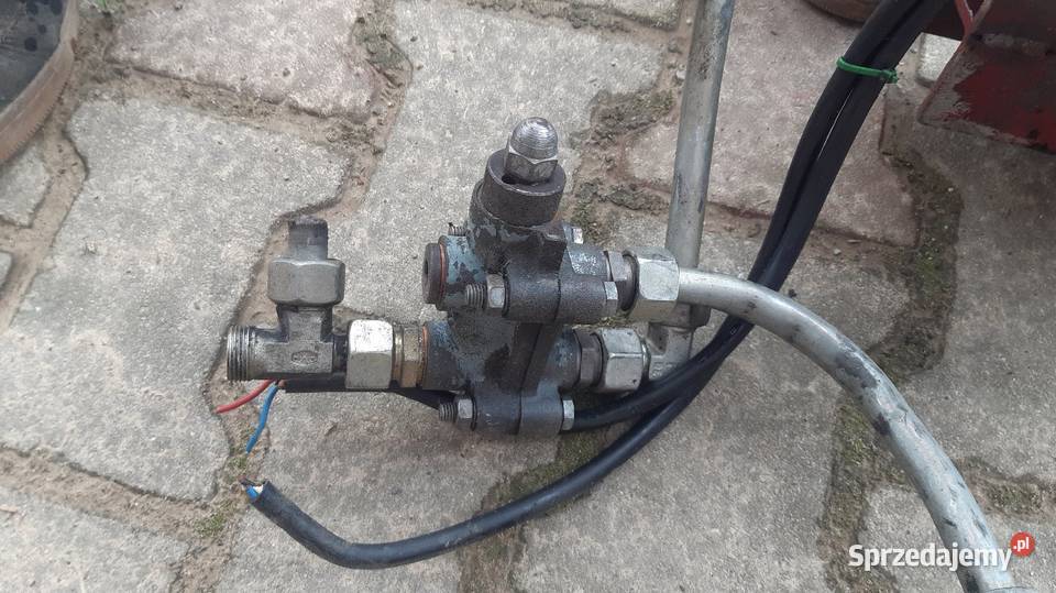 Elektrozawory blok sterowania hydrauliką Janów Lubelski