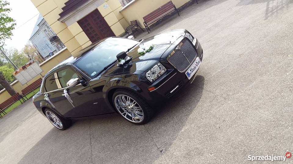 BentleyChrysler 300c Najpiękniejszy Samochód Wynajem pojazdów mazowieckie Raszyn auto wynajem