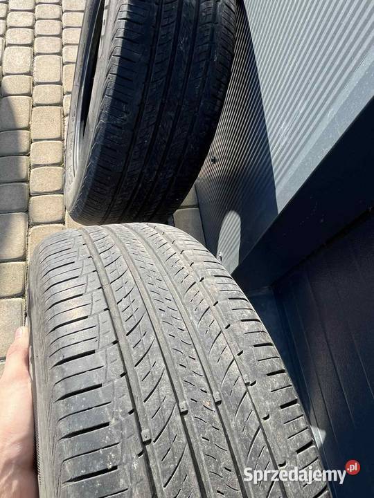 Opony zimowe 23560 R18 Samochodowe Radomsko