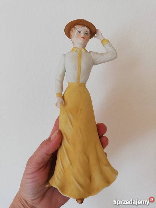Dama w kapeluszu figurka Royal Gorlice