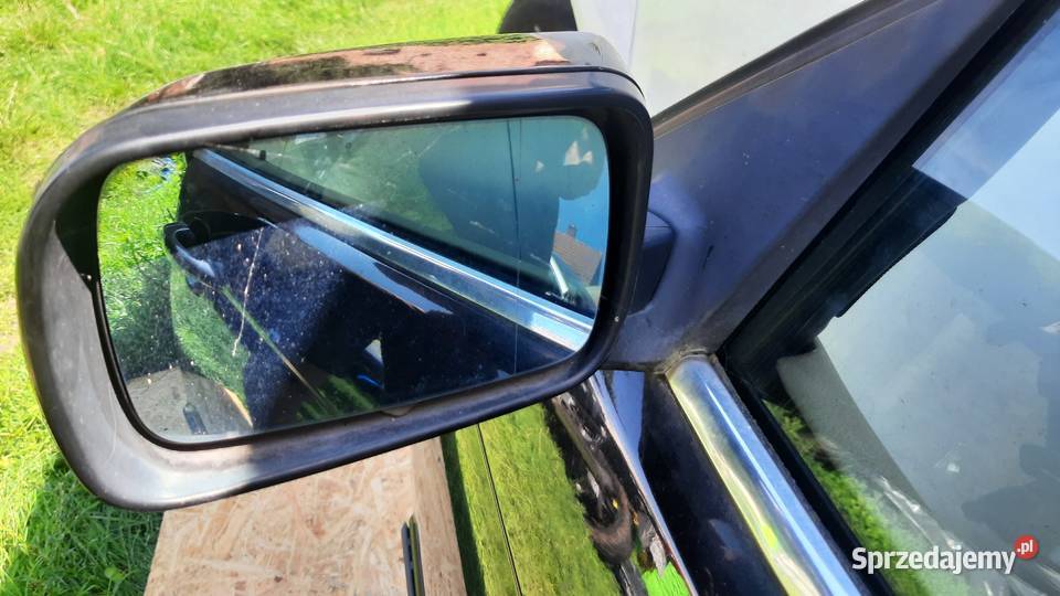 drzw lewe przednie BMW e46 kombi sedan czarne osobowe Dębno
