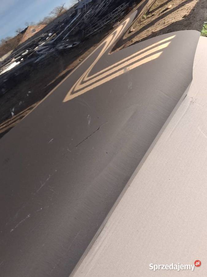 MERCEDES CKLASA W204 DRZWI LEWY PRZÓD LEWE Bieleń