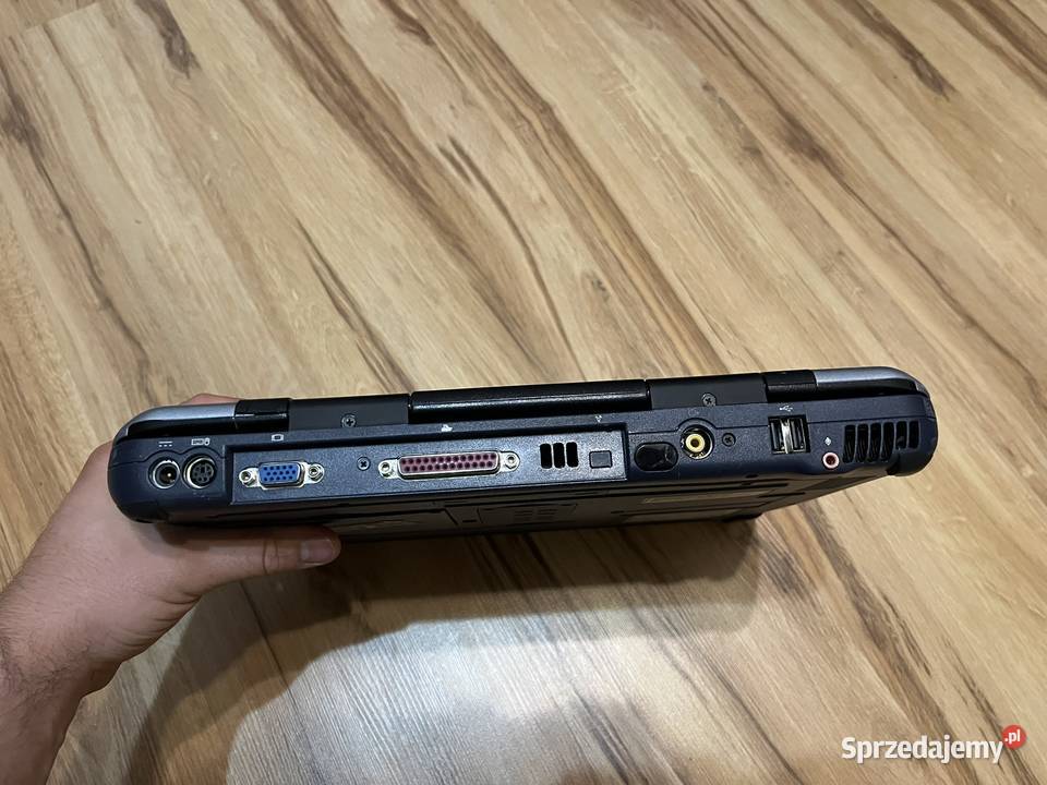 Zabytkowy laptop HP OmniBook XE3 Brzana
