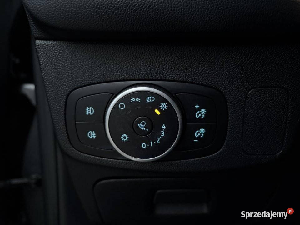 FORD Focus 2020r Titanium Pakiet Zimowy Warszawa