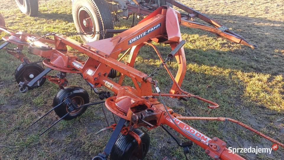 Przegrabiarka deutz fahr Zgrabiarki i przetrząsacze opolskie Olesno