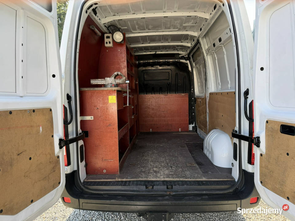 Renault Master średniak L2H2 3 osobowy blaszak serwisowany w ASO mazowieckie Warszawa sprzedam