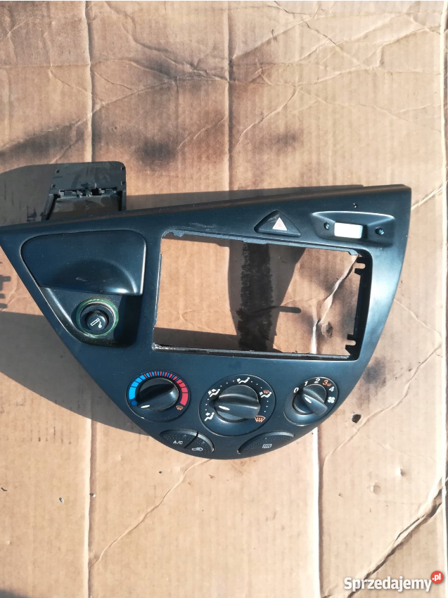 FORD FOCUS regulacja nawiewu sterownik MK1 Części samochodowe dolnośląskie Wrocław