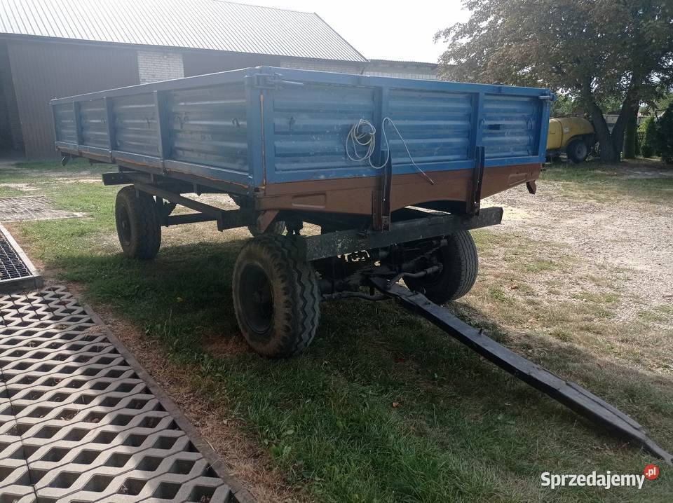 Przyczepy rolnicze d47