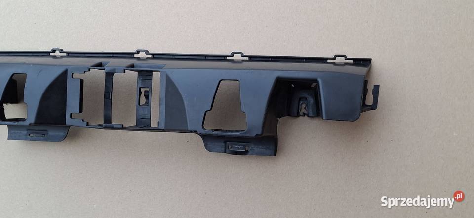 MERCEDES CKLASA W205 COUPE ŚLIZG MOCOWANIE osobowe Części samochodowe Bieleń