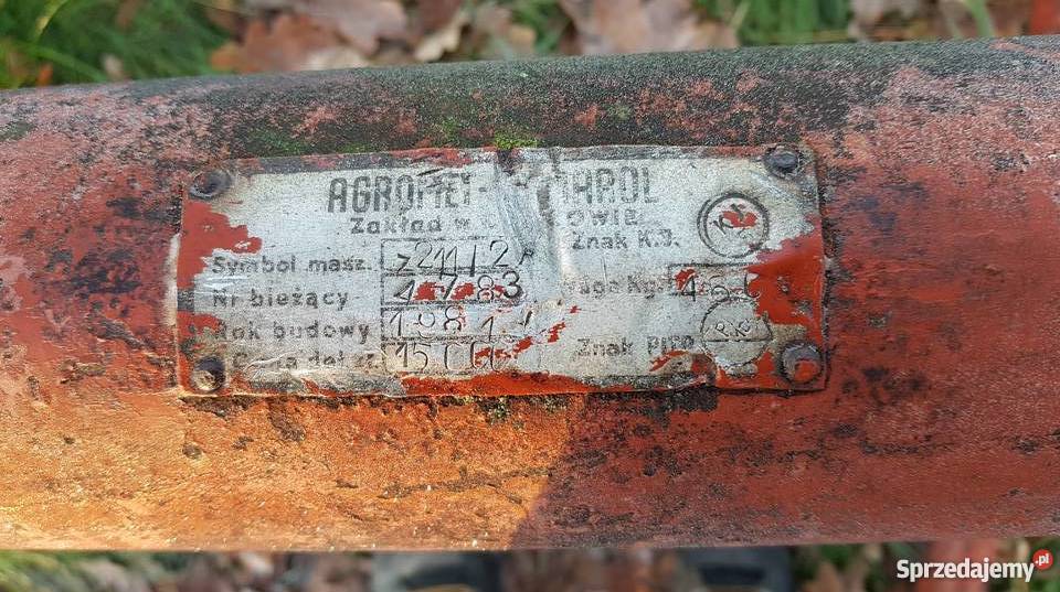 Przetrząsacz zgrabiarka do siana AgrometFamarol Maszyny zielonkowe