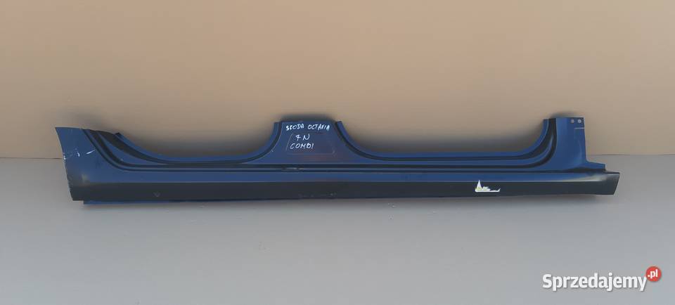 SKODA OCTAVIA III 5E KOMBI PRÓG PRAWY POSZYCIE Trzciel