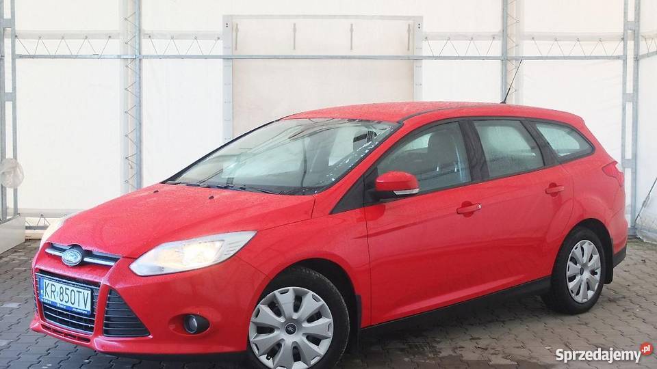 Ford Focus czerwony Kombi Kraków