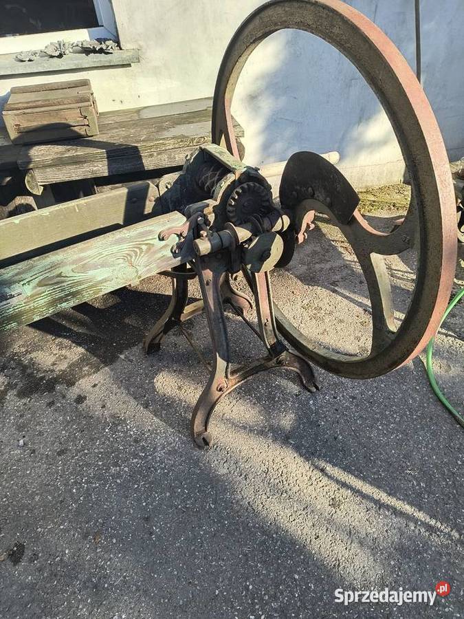 Zabytkowa sieczkarnia Skarżysko-Kamienna