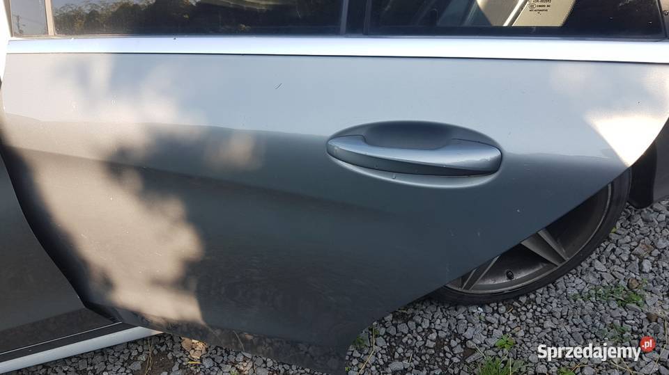 Drzwi kombi MERCEDES CKLASA W205 792 komplet mazowieckie Radom