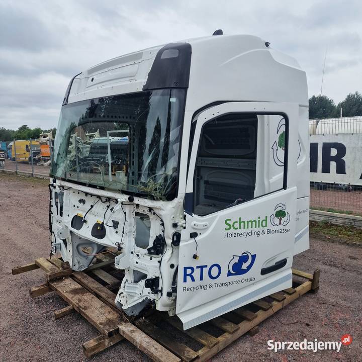 VOLVO FH4 FH 4 FH5 FH 5 KABINA SZKIELET POSZYCIE Bieleń sprzedam
