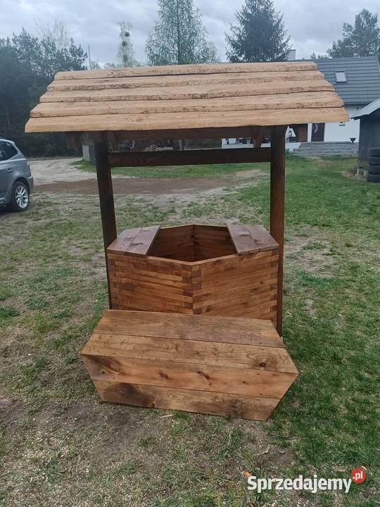 Studnia ogrodowa Owadów