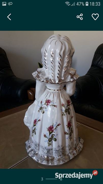 Duża sygnowana porcelanowa figurka Chodzież Janów Lubelski