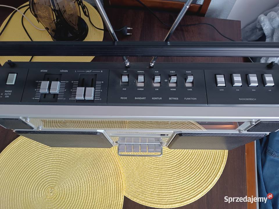 Radiomagnetofon Uniwersum SuperSound 16000 Dębica