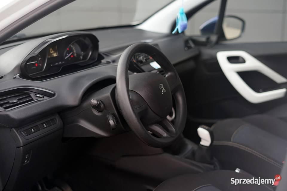 2018 Peugeot 208 12 benzyna alu 17 tablet niski Rok produkcji 2018 mazowieckie sprzedam