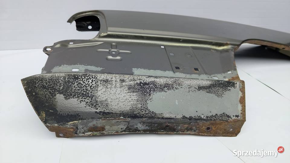 Błotnik przedni lewy Audi 100 C3 1982 r Błotniki podkarpackie Krosno