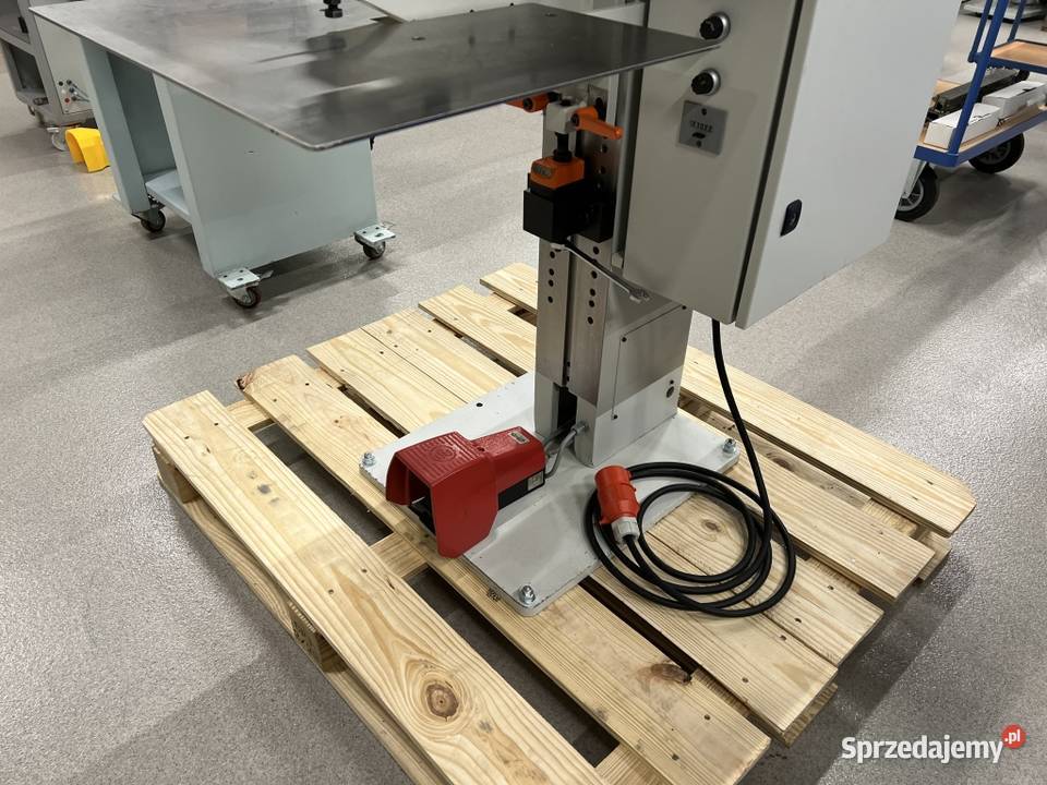 Nitownica Hang 16255 do produkcji noży Radom