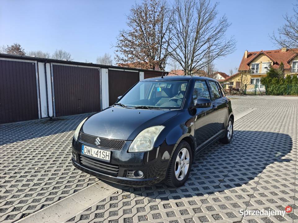 Suzuki Swift 13 2005r radio Wołów