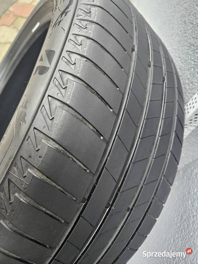 4 x opona letnia Bridgestone Turanza T005 235 Górki Śląskie