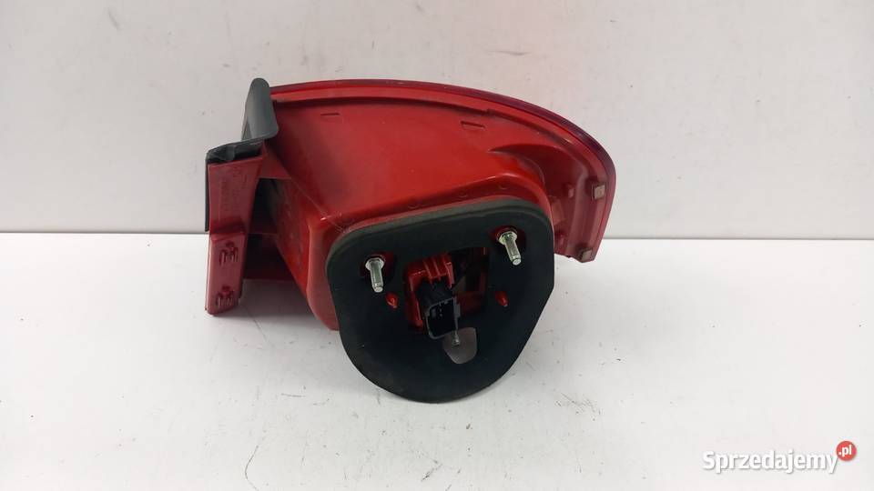 VW PASSAT B6 SEDAN LAMPA TYŁ LEWA Zbierkowo sprzedam